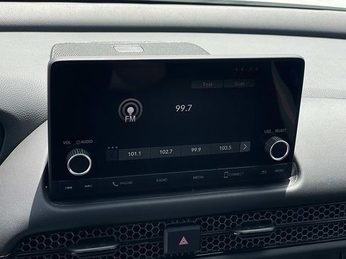 Certified 2023 Honda HR-V Sport image 6