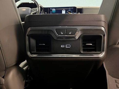 Certified 2023 Chevrolet Silverado 1500 LTZ AWD/4WD image 10