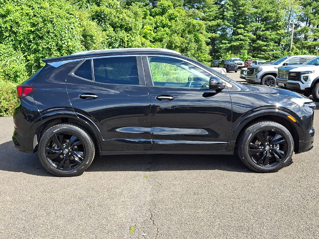 Certified 2024 Buick Encore GX Sport Touring AWD/4WD image 7