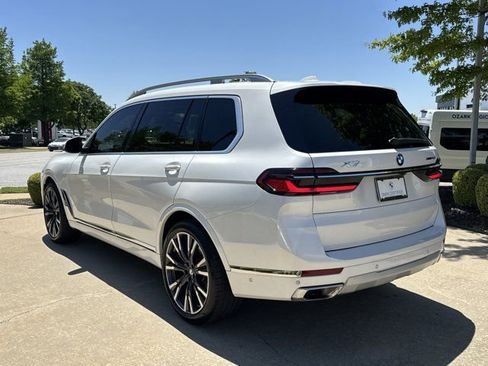 Certified 2023 BMW X7 xDrive40i w/ Premium Package AWD/4WD image 3