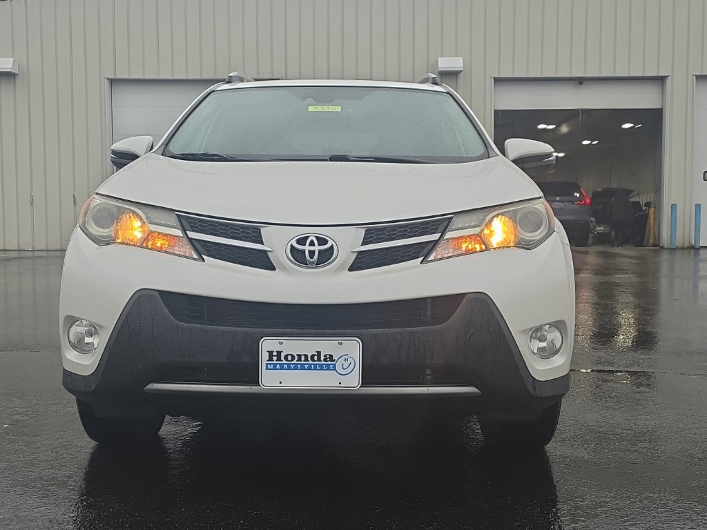 Used 2014 Toyota RAV4 Limited w/ Technology Package FWD image 2