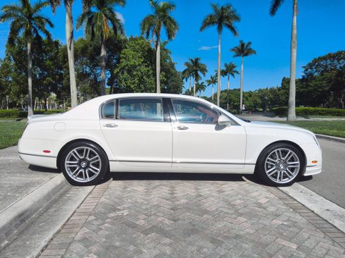 Used 2013 Bentley Flying Spur Flying Spur image 10