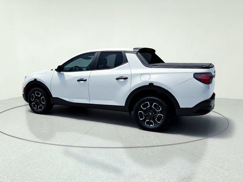 Used 2024 Hyundai Santa Cruz SE FWD image 5