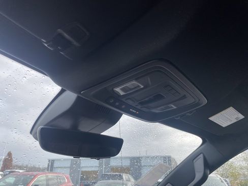 Used 2024 GMC Sierra 1500 AT4 w/ Technology Package image 20