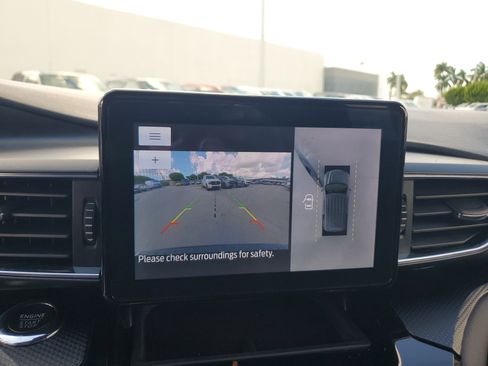 Used 2022 Ford Explorer ST-Line image 10