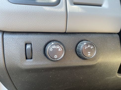 Used 2020 Chevrolet Colorado W/T w/ WT Convenience Package AWD/4WD image 16