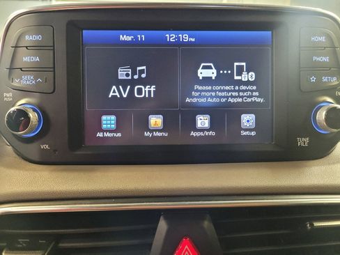 Used 2019 Hyundai Santa Fe SE image 25