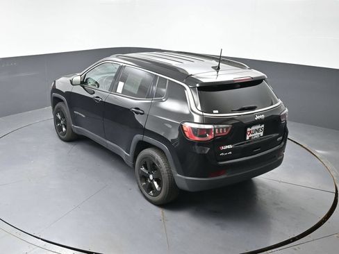 Used 2020 Jeep Compass Latitude AWD/4WD image 52