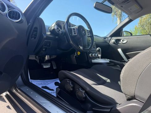 Used 2007 Nissan 350Z Enthusiast w/ Cargo Convenience Pkg RWD image 10