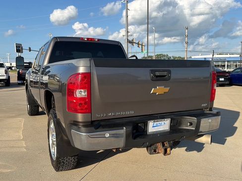 Used 2013 Chevrolet Silverado 2500 LTZ w/ LTZ Plus Package AWD/4WD image 18
