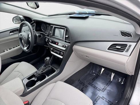 Used 2018 Hyundai Sonata SEL image 19