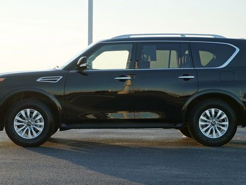Used 2024 Nissan Armada SV w/ Cargo Package image 9
