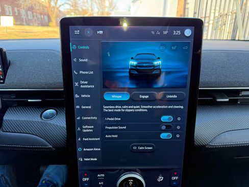 Used 2023 Ford Mustang Mach-E Premium image 19