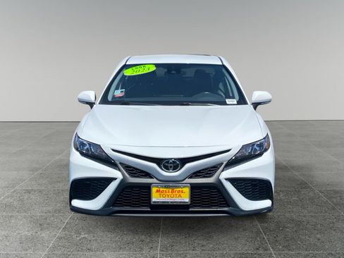 Used 2023 Toyota Camry SE FWD image 8