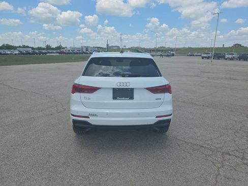 Used 2020 Audi Q3 2.0T Premium Plus AWD/4WD image 4