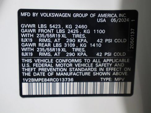 Used 2024 Volkswagen ID.4 2WD image 36