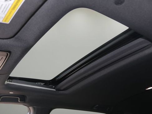 Used 2025 Honda CR-V Sport-L image 28