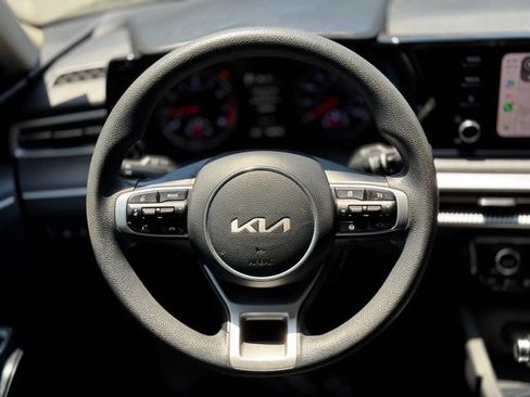 Used 2022 Kia K5 LXS FWD image 41