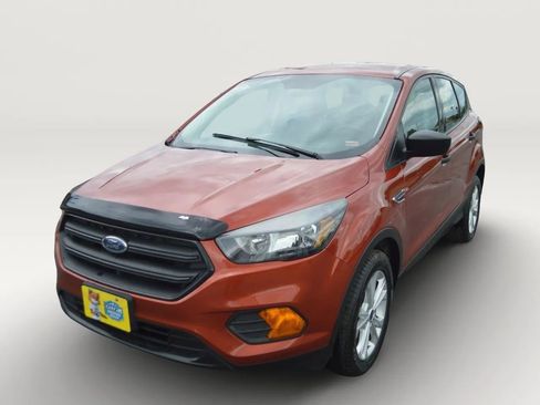 Used 2019 Ford Escape S FWD image 2