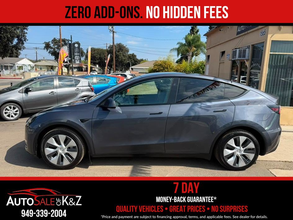 Used 2023 Tesla Model Y Long Range AWD/4WD image 9