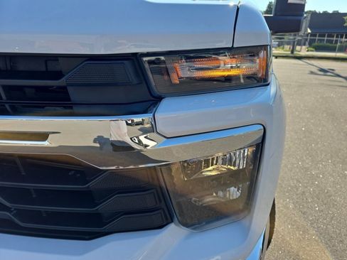 Used 2024 Chevrolet Silverado 2500 LT image 29