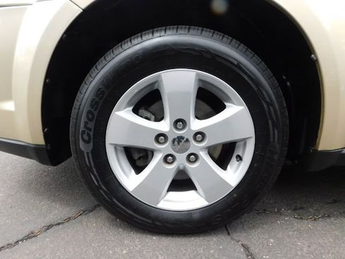 Used 2011 Dodge Journey Mainstreet w/ Flexible Seating Group image 8