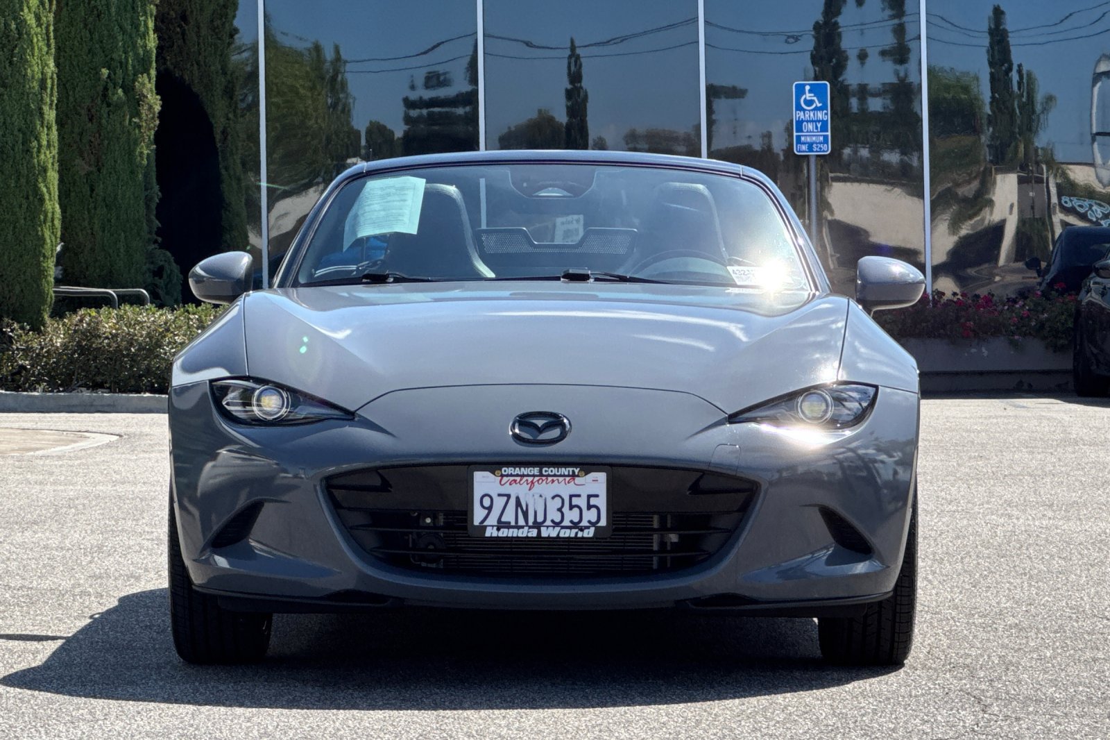 Used 2025 MAZDA MX-5 Miata Grand Touring RWD image 9