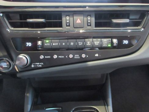 New 2025 Lexus ES 350 image 39