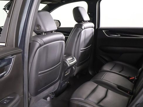 Used 2022 Cadillac XT6 Premium Luxury image 30