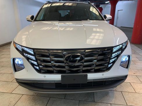 Used 2022 Hyundai Tucson Limited w/ Cargo Package image 3