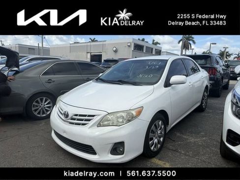 Used 2013 Toyota Corolla LE image 4