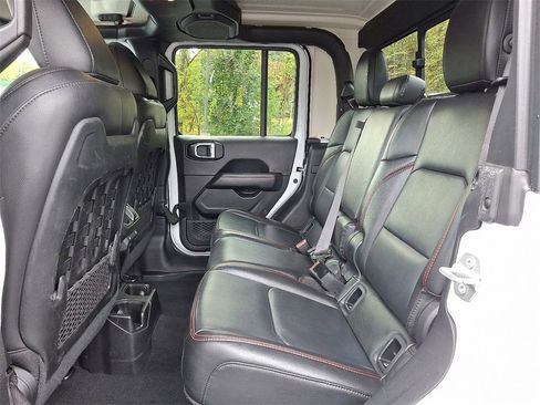 Used 2020 Jeep Gladiator Rubicon image 14