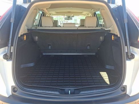 Used 2022 Honda CR-V Touring image 30