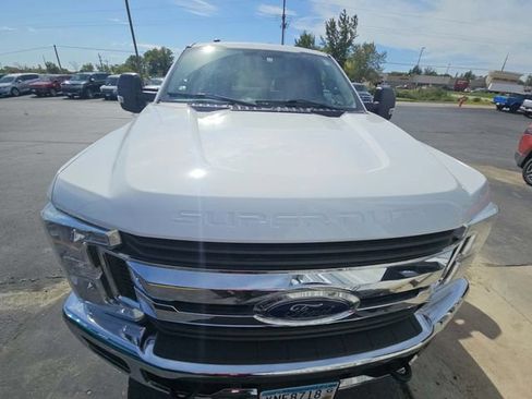 Used 2019 Ford F350 XLT w/ XLT Value Package AWD/4WD image 2