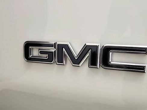 Used 2025 GMC Hummer EV 2X AWD/4WD image 34