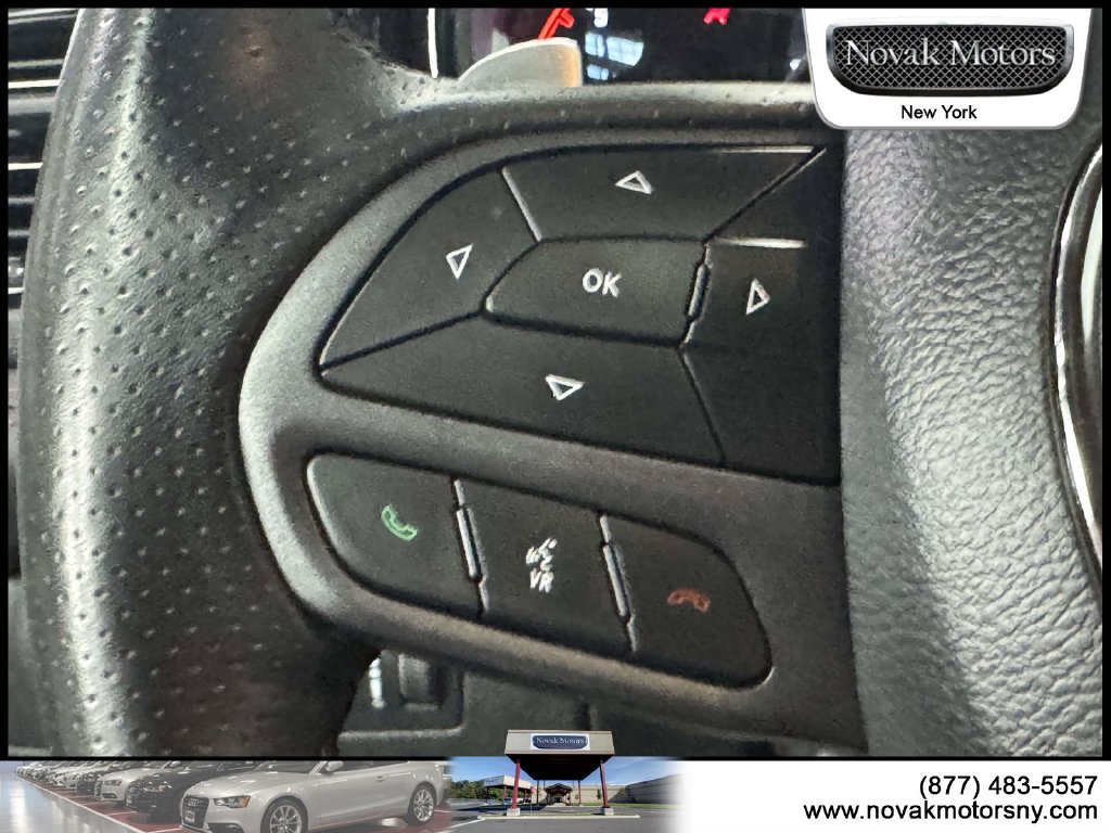 Used 2022 Dodge Durango R/T w/ Blacktop Package AWD/4WD image 18