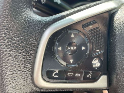 Used 2018 Honda Civic EX image 18