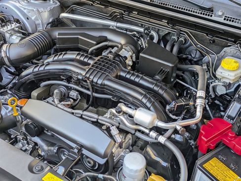 Used 2024 Subaru Crosstrek 2.0i Premium w/ Crosstrek Mirror Package image 23