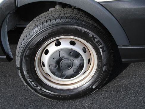 Used 2019 Ford Transit 250 148 High Roof Extended image 32