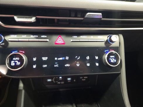 Used 2025 Hyundai Sonata Limited FWD image 16