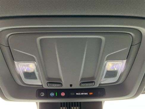 Used 2023 Chevrolet Silverado 1500 RST image 31