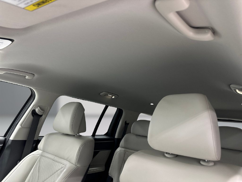 Used 2024 Hyundai Santa Fe SEL FWD image 18