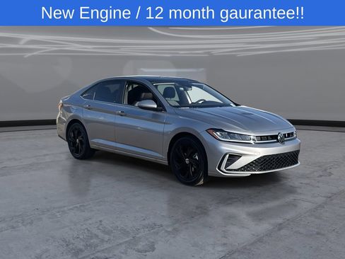 New 2026 Volkswagen Jetta SE FWD image 2