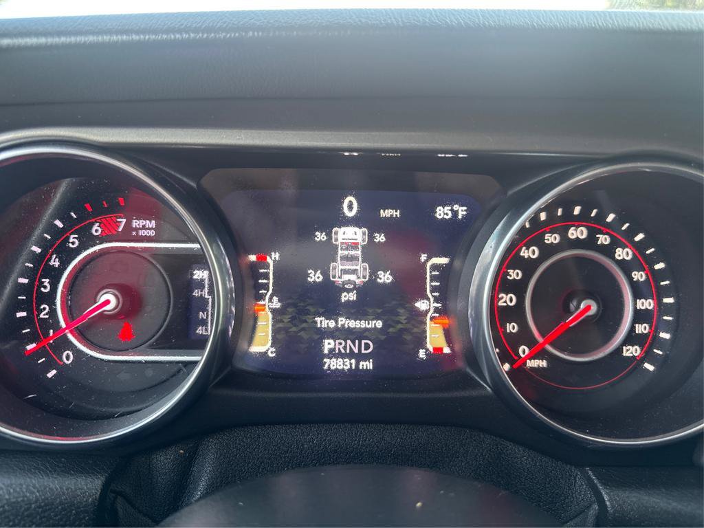 Used 2019 Jeep Wrangler Unlimited Rubicon AWD/4WD image 17