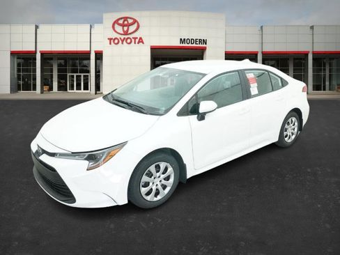 New 2026 Toyota Corolla LE image 1