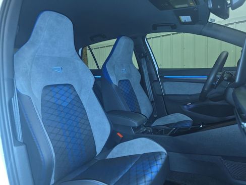 Used 2025 Volkswagen Golf w/ Euro Style Package AWD/4WD image 24