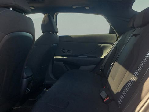 New 2026 Hyundai Elantra SEL Sport image 33