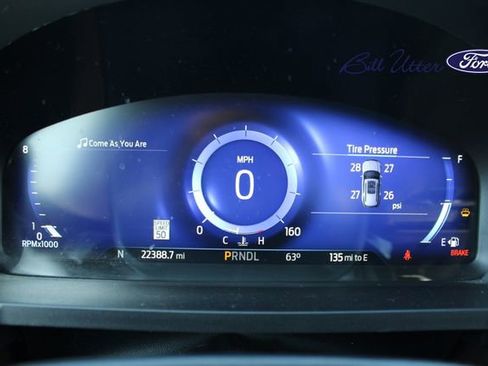 Used 2023 Ford Explorer King Ranch w/ Technology Package image 25