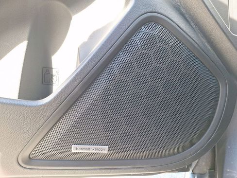 Certified 2025 Subaru Outback Limited w/ Popular Package #2 image 23