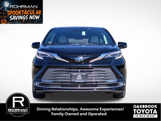 New 2026 Toyota Sienna Platinum AWD/4WD image 2